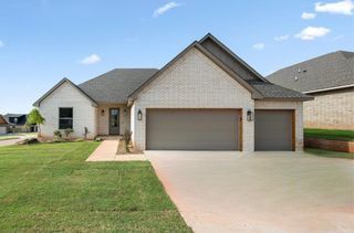 11717 NW 103rd Street, Yukon, OK 73099