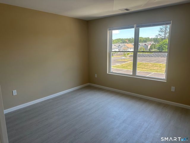 136 Liberty Street 214, Southington, CT 06489