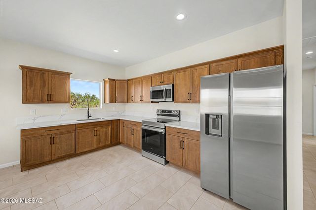16840 W Chumblers Road, Tucson, AZ 85736