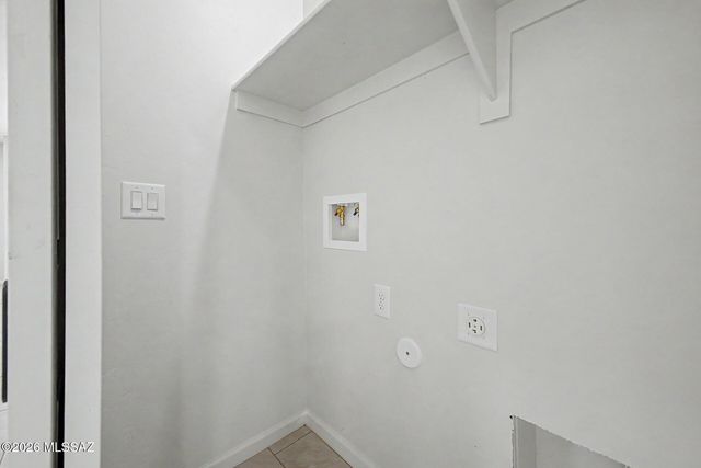 16840 W Chumblers Road, Tucson, AZ 85736
