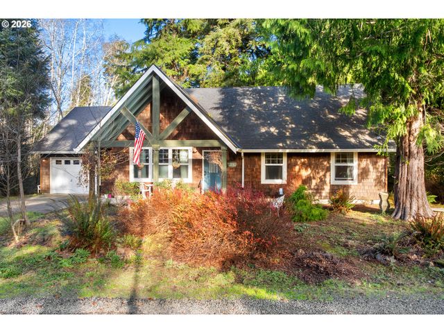 1251 TIMBERLAKE Dr, Rockaway Beach, OR 97136