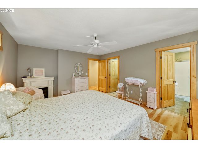 1251 TIMBERLAKE Dr, Rockaway Beach, OR 97136