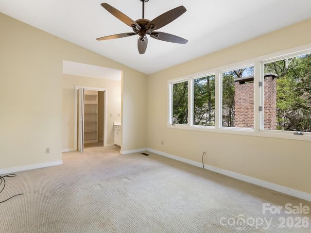 6516 Bentridge Drive, Charlotte, NC 28226