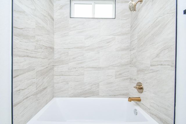 4911 Nichols Street, Houston, TX 77020