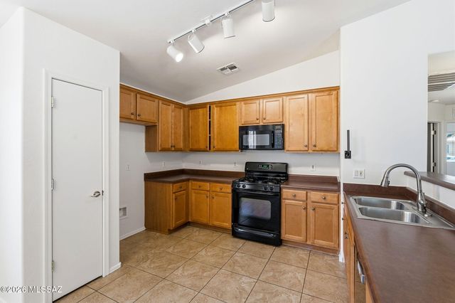 12757 E Hartshorn Pass, Vail, AZ 85641