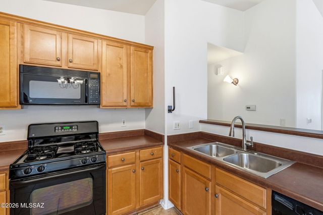 12757 E Hartshorn Pass, Vail, AZ 85641