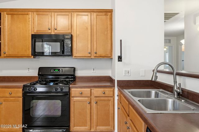 12757 E Hartshorn Pass, Vail, AZ 85641