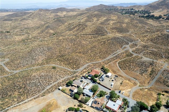 28025 Dakota, Menifee, CA 92587