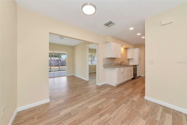 426 PINEVIEW DRIVE, Venice, FL 34293