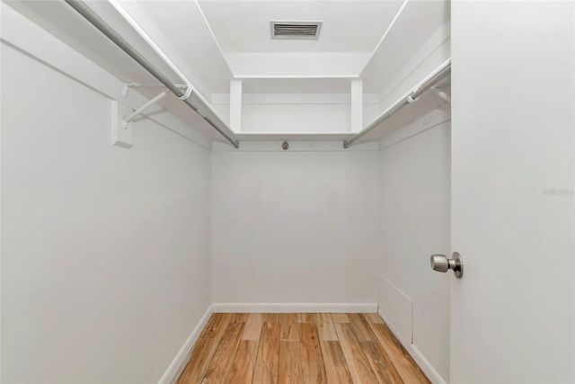 426 PINEVIEW DRIVE, Venice, FL 34293