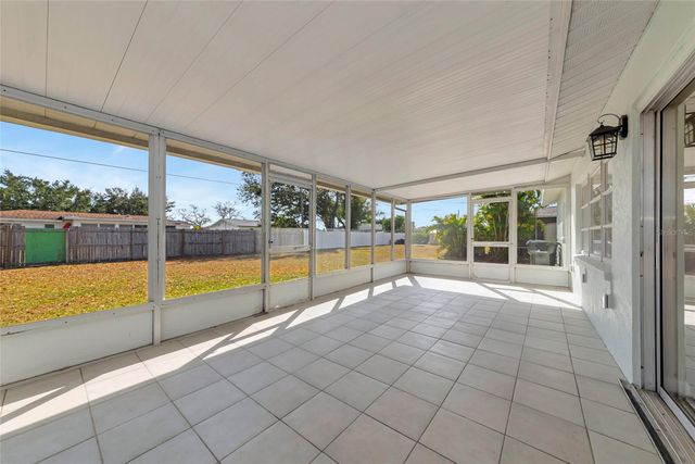 426 PINEVIEW DRIVE, Venice, FL 34293