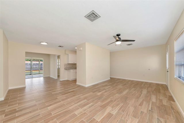 426 PINEVIEW DRIVE, Venice, FL 34293