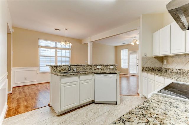 4028 Oak Glenn Drive, Duluth, GA 30096