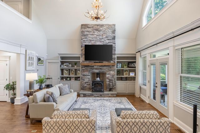 3086 Poe Road, Soddy Daisy, TN 37379