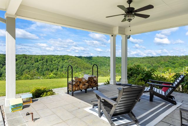 3086 Poe Road, Soddy Daisy, TN 37379