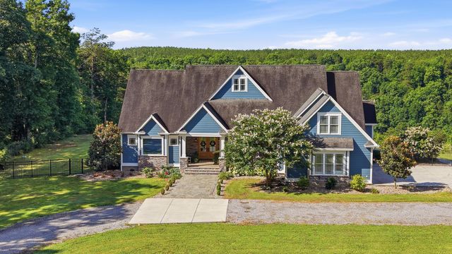 3086 Poe Road, Soddy Daisy, TN 37379
