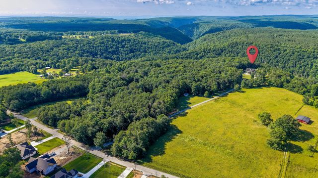 3086 Poe Road, Soddy Daisy, TN 37379