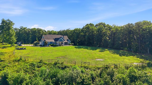 3086 Poe Road, Soddy Daisy, TN 37379
