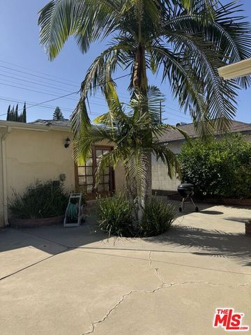 5412 Hazeltine Avenue, Sherman Oaks, CA 91401