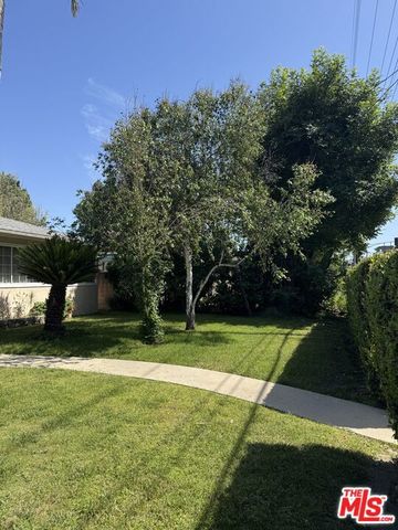 5412 Hazeltine Avenue, Sherman Oaks, CA 91401