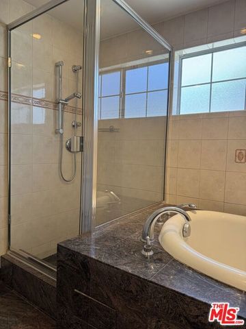 5412 Hazeltine Avenue, Sherman Oaks, CA 91401
