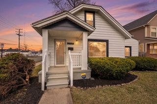 2105 Manatee Avenue, Ferndale City, MI 48220