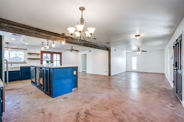 8503 Manhattan Drive, Houston, TX 77096