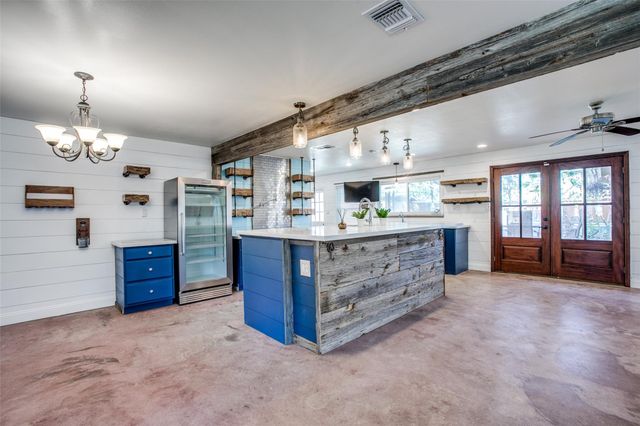 8503 Manhattan Drive, Houston, TX 77096