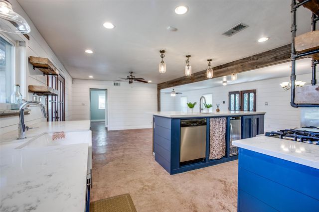 8503 Manhattan Drive, Houston, TX 77096