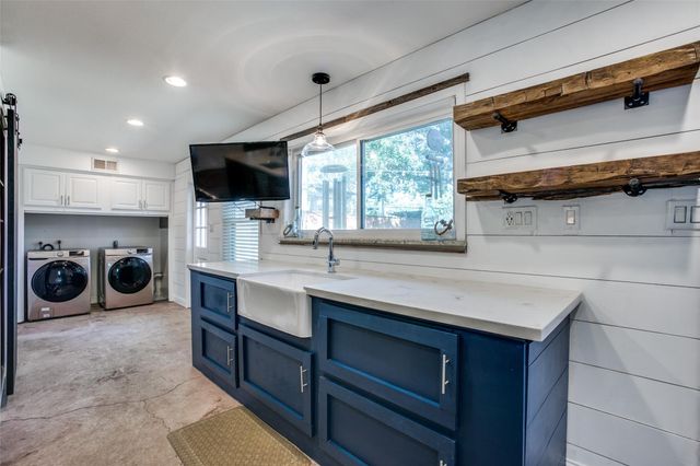 8503 Manhattan Drive, Houston, TX 77096