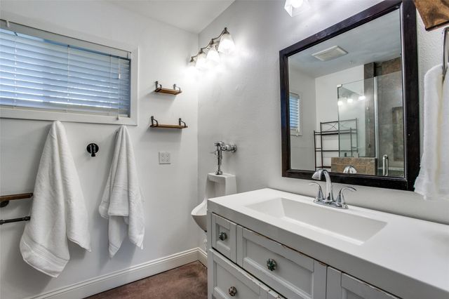 8503 Manhattan Drive, Houston, TX 77096