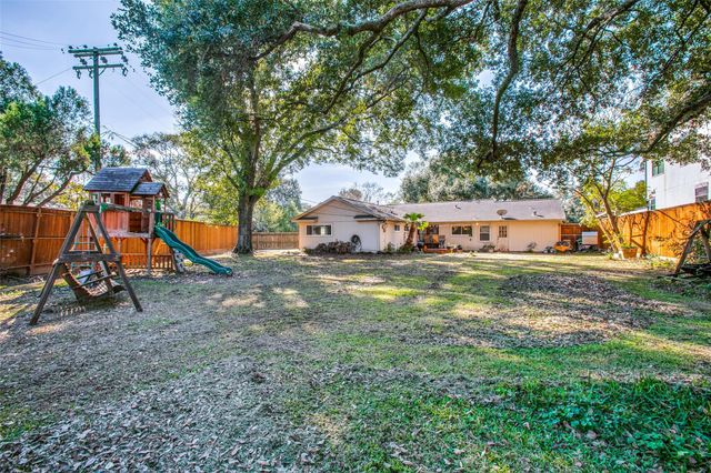 8503 Manhattan Drive, Houston, TX 77096