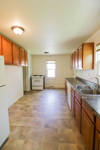 6325 Kentucky Place, Merrillville, IN 46410