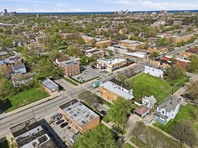 7500 S Kenwood Avenue B, Chicago, IL 60619