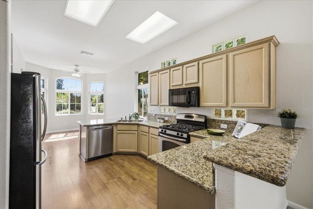 7001 Timberrose Way, Roseville, CA 95747