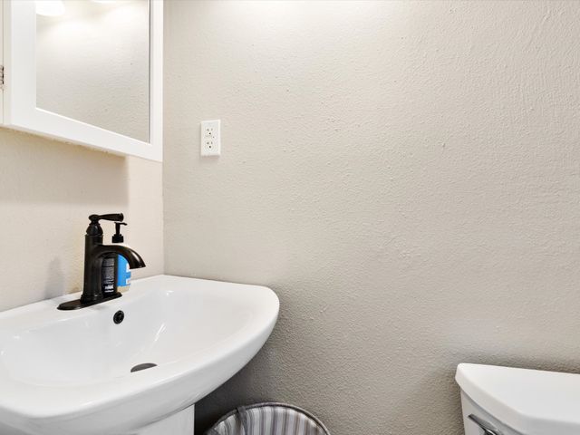 13013 Mitchell Drive, Balch Springs, TX 75180