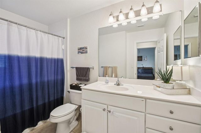 9872 MEADOW FIELD CIRCLE 503, Tampa, FL 33626