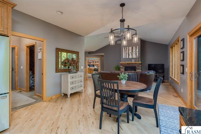 44229 Willow Road, St. Peter, MN 56082