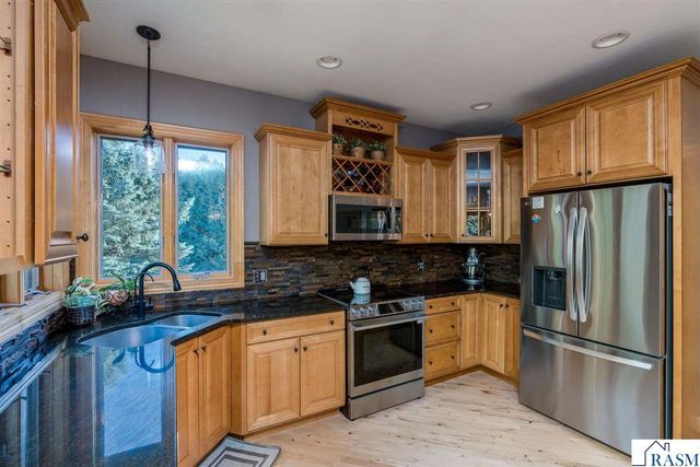 44229 Willow Road, St. Peter, MN 56082