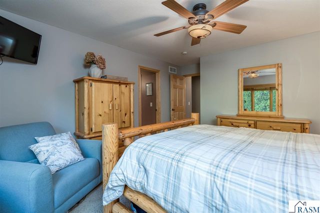 44229 Willow Road, St. Peter, MN 56082