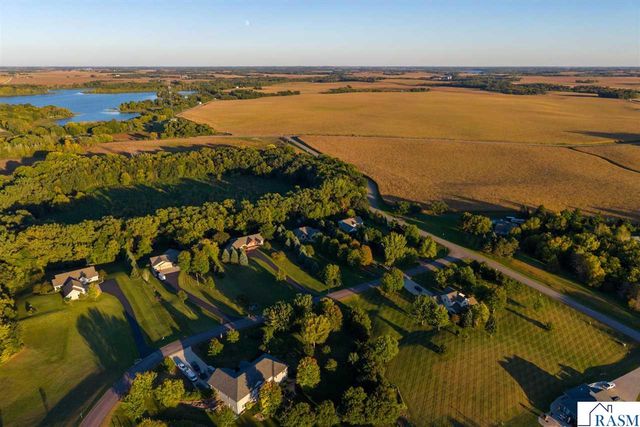 44229 Willow Road, St. Peter, MN 56082