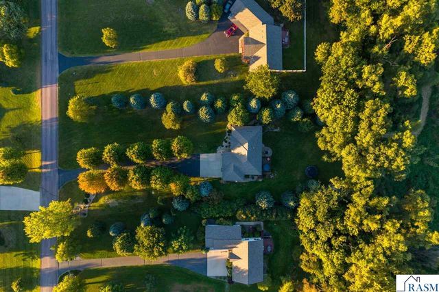 44229 Willow Road, St. Peter, MN 56082