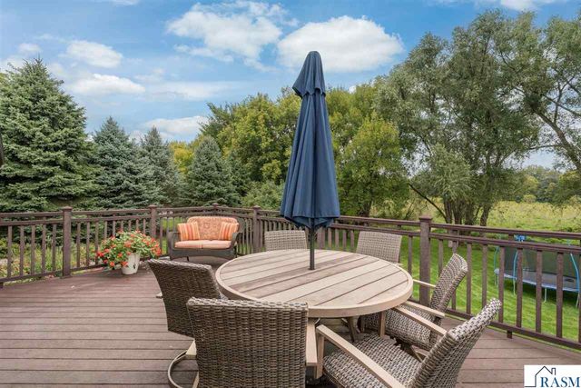 44229 Willow Road, St. Peter, MN 56082