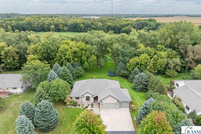 44229 Willow Road, St. Peter, MN 56082