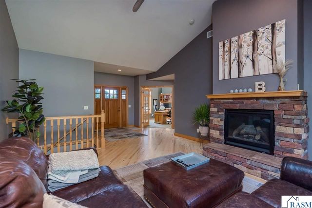 44229 Willow Road, St. Peter, MN 56082