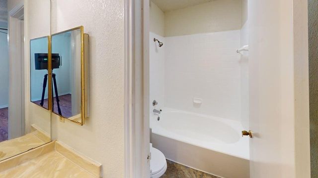 732 Versailles Street, Mesquite, TX 75149