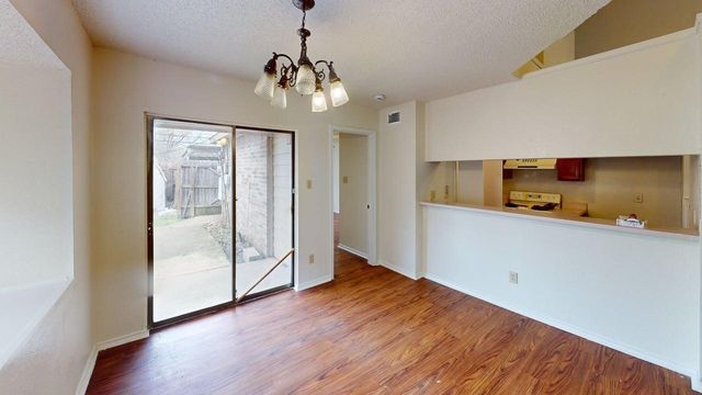 732 Versailles Street, Mesquite, TX 75149