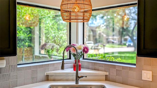 15707 Downford Drive, Tomball, TX 77377