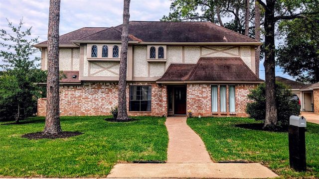 15707 Downford Drive, Tomball, TX 77377