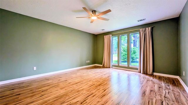 15707 Downford Drive, Tomball, TX 77377